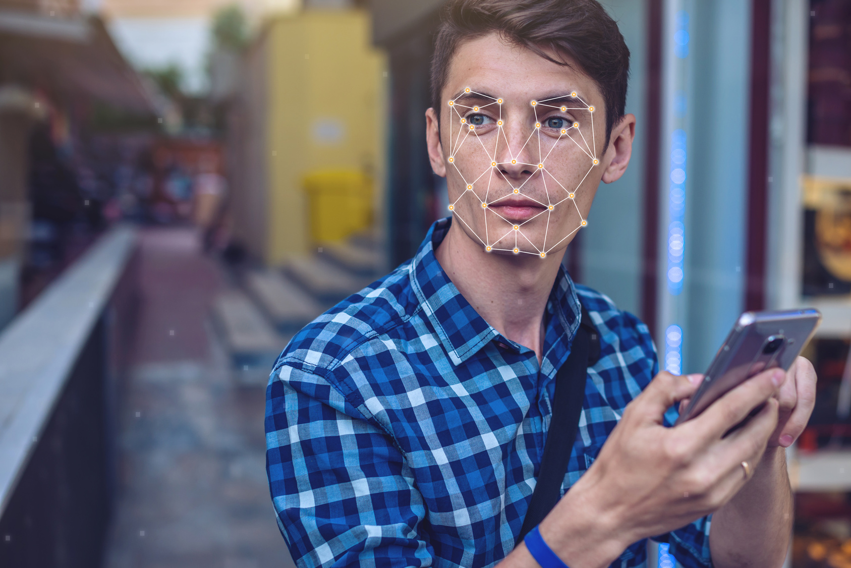 What Retailers Need to Know About Facial Recognition & Digital Signage