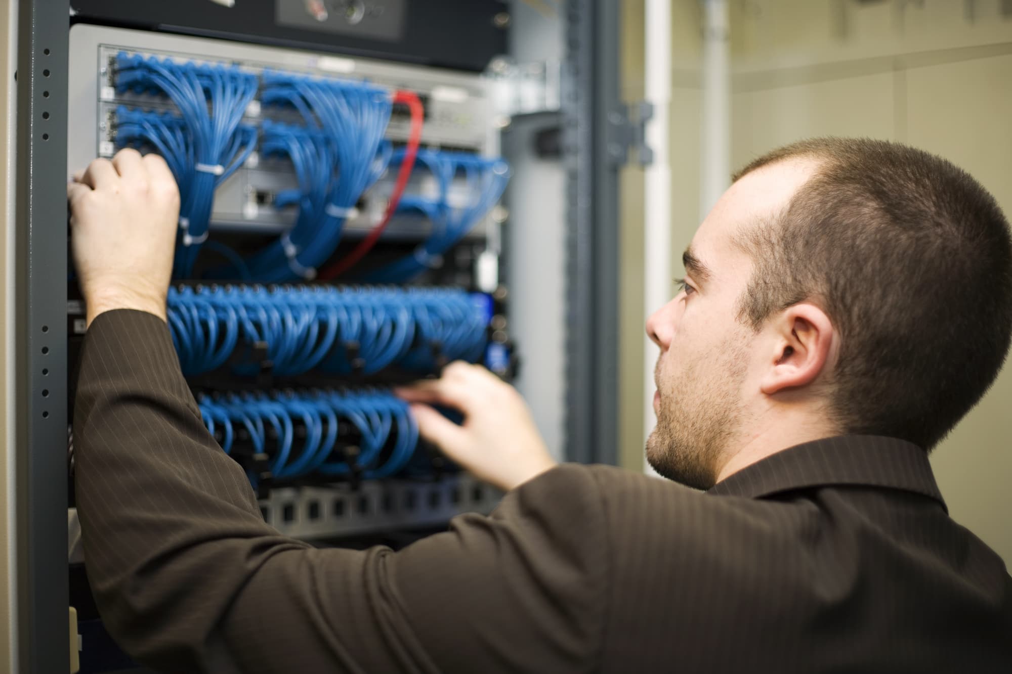 Timing and Scheduling Are Key to Multi-Site IT Deployment Success